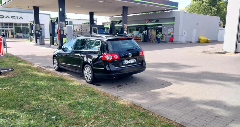 Volkswagen Passat cena 14500 przebieg: 360000, rok produkcji 2005 z Łódź małe 29